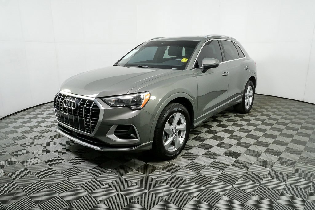 Used 2019 Audi Q3 2.0T Premium w/ Convenience Package image 25