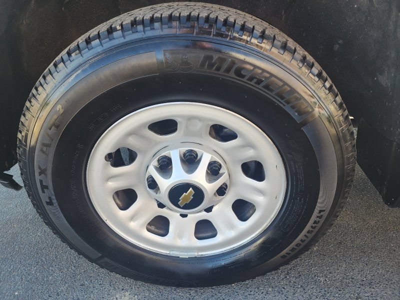 Used 2024 Chevrolet Silverado 2500 W/T w/ WT Fleet Convenience Package AWD/4WD image 19