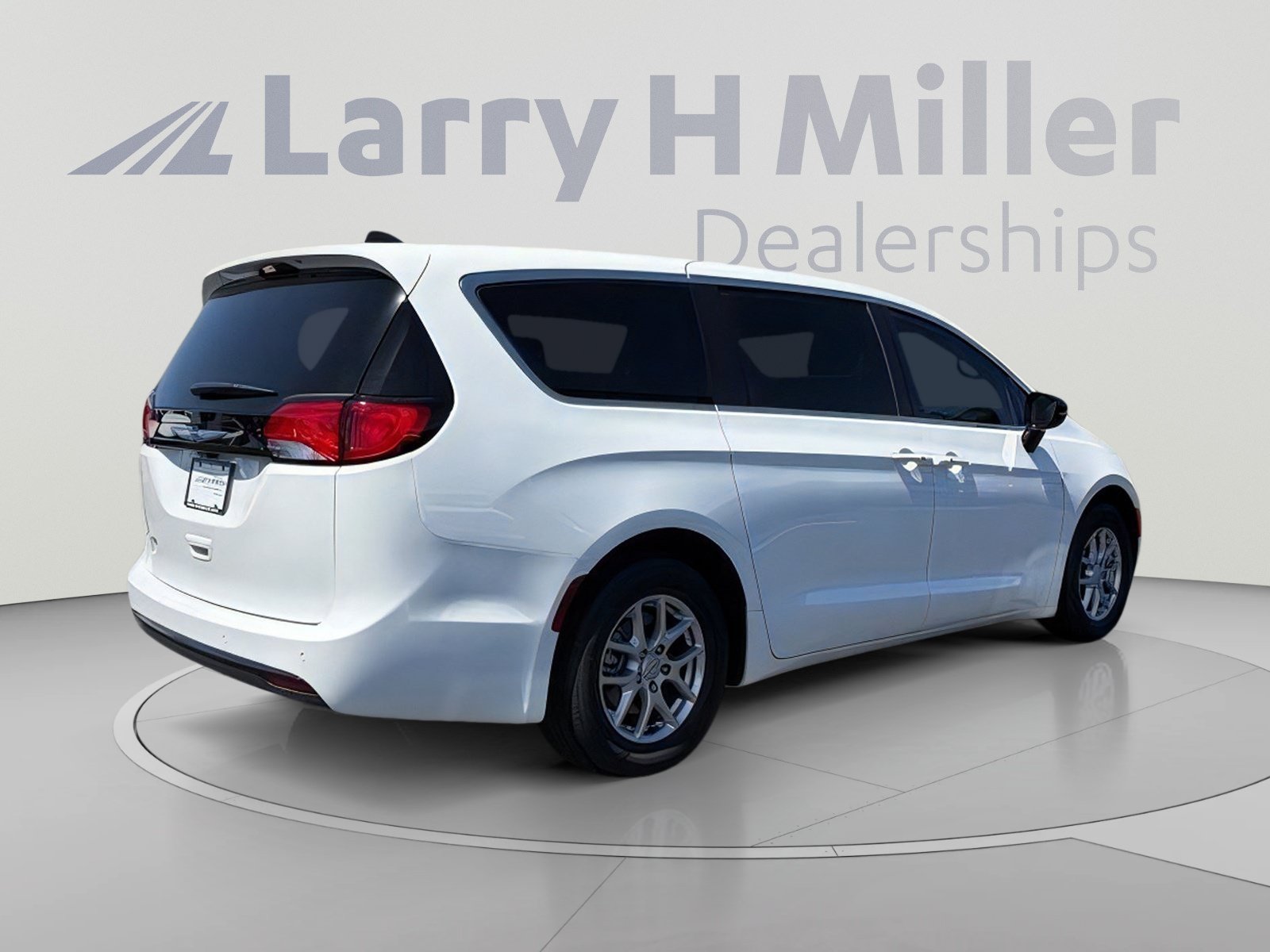 New 2026 Chrysler Voyager LX FWD image 6