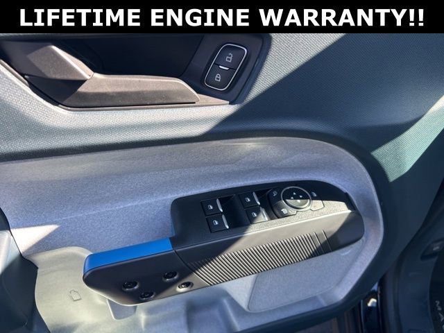 New 2025 Ford Maverick XLT w/ XLT Luxury Package image 11