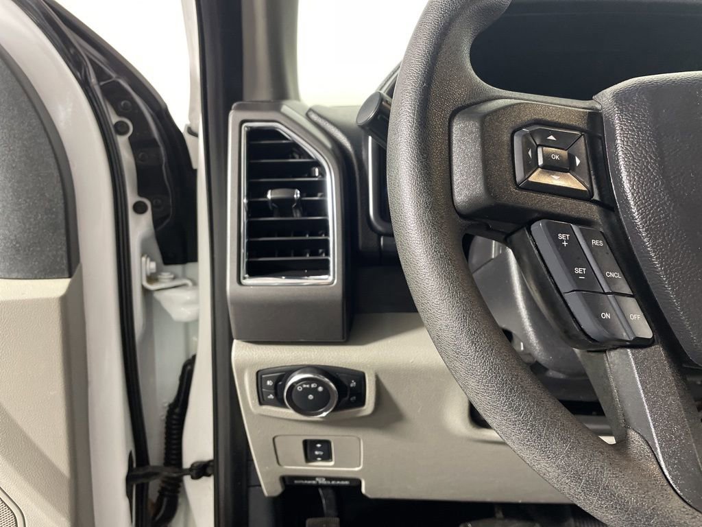 Used 2017 Ford F350 XLT w/ XLT Value Package AWD/4WD image 14