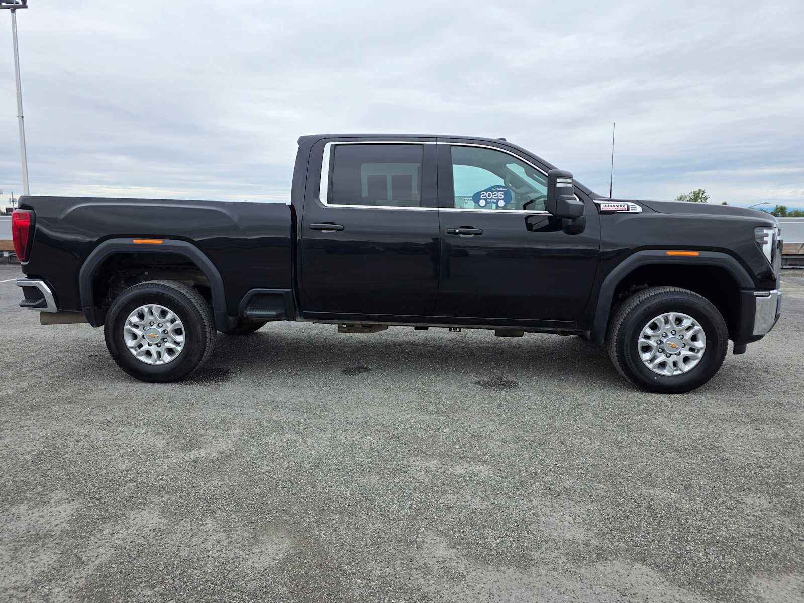Certified 2025 GMC Sierra 3500 SLE w/ SLE Value Package AWD/4WD image 2