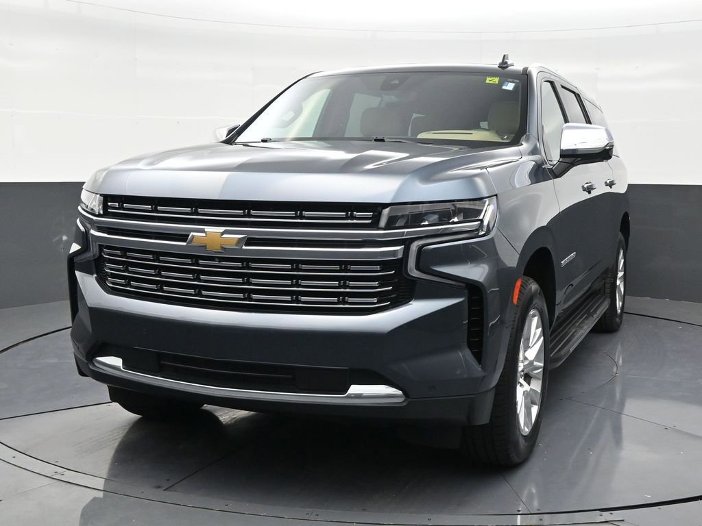 Used 2021 Chevrolet Suburban Premier w/ Premium Package RWD image 8