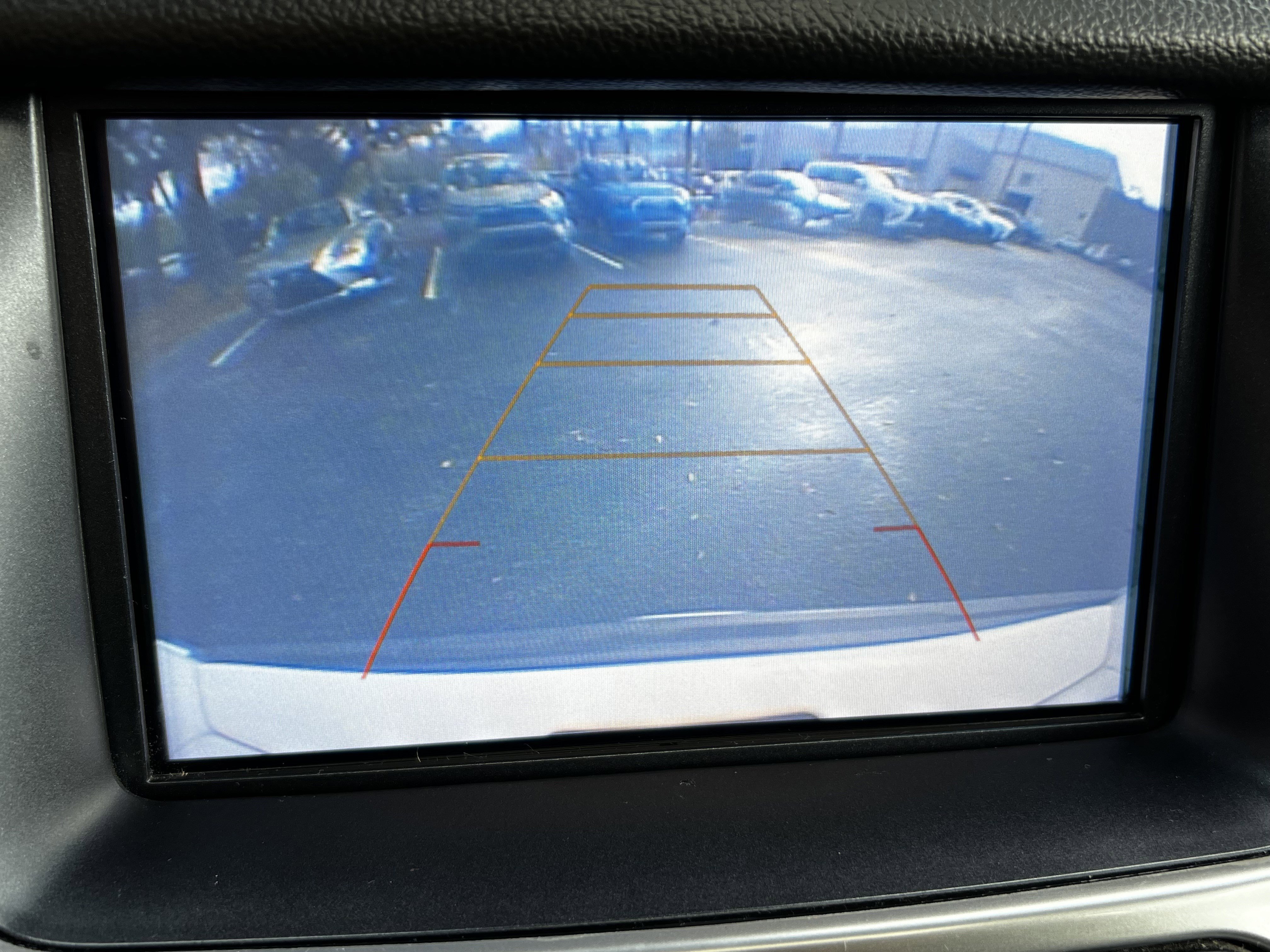 Used 2018 Chevrolet Suburban LT image 26