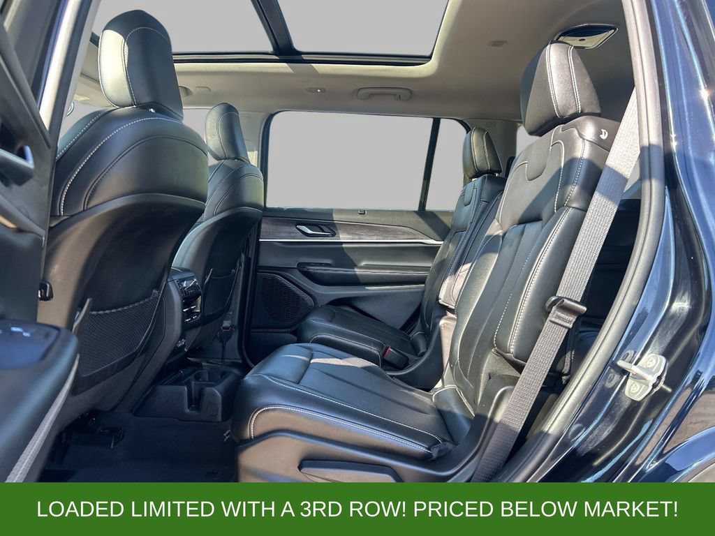 Used 2023 Jeep Grand Cherokee L Limited w/ Luxury Tech Group II AWD/4WD image 16