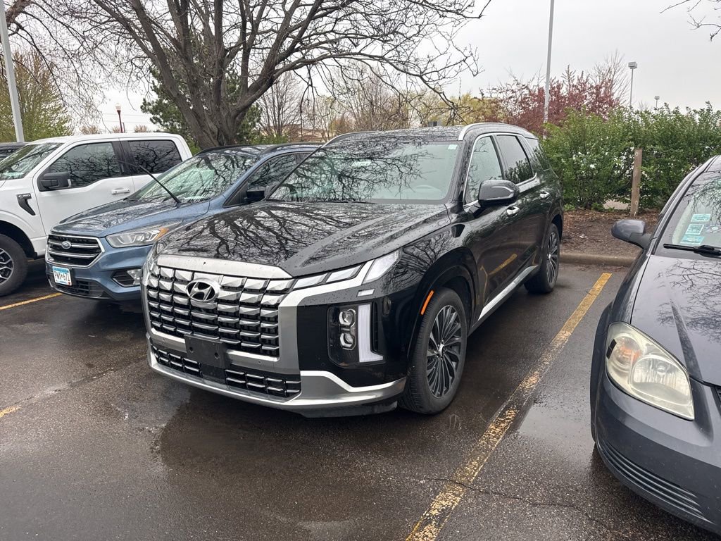 Used 2025 Hyundai Palisade Calligraphy AWD/4WD image 4