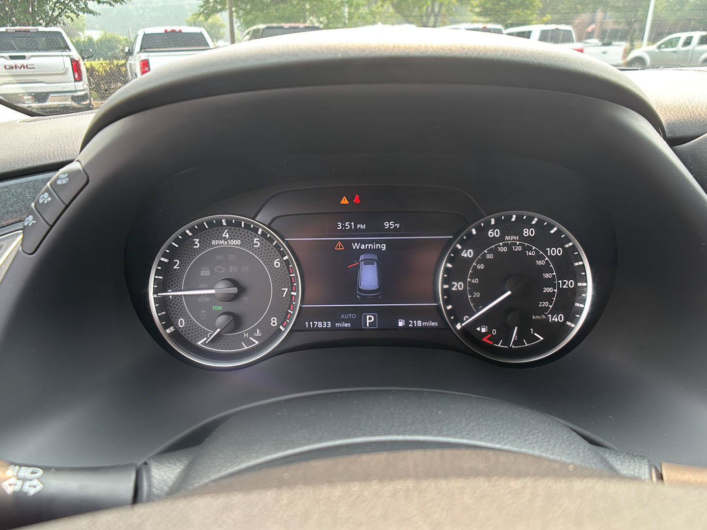 Used 2021 Nissan Armada SV AWD/4WD image 3