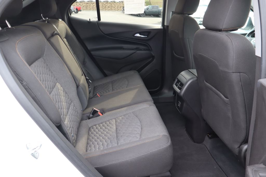 Used 2019 Chevrolet Equinox LT image 18