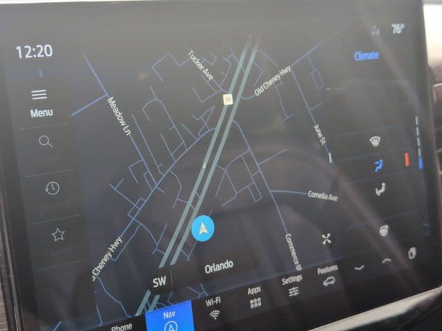 Used 2024 Ford Expedition Limited image 17