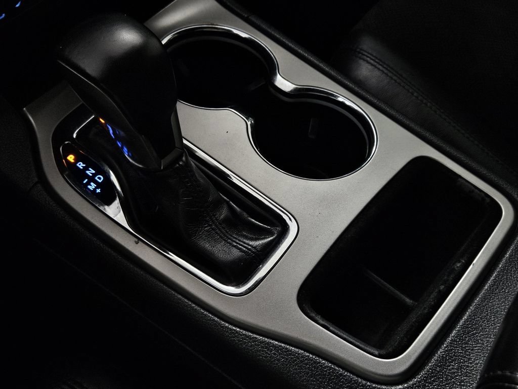 Used 2020 Jeep Grand Cherokee Altitude RWD image 17