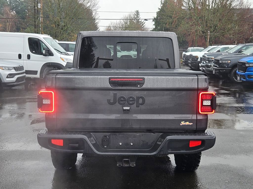 Certified 2024 Jeep Gladiator Willys image 6