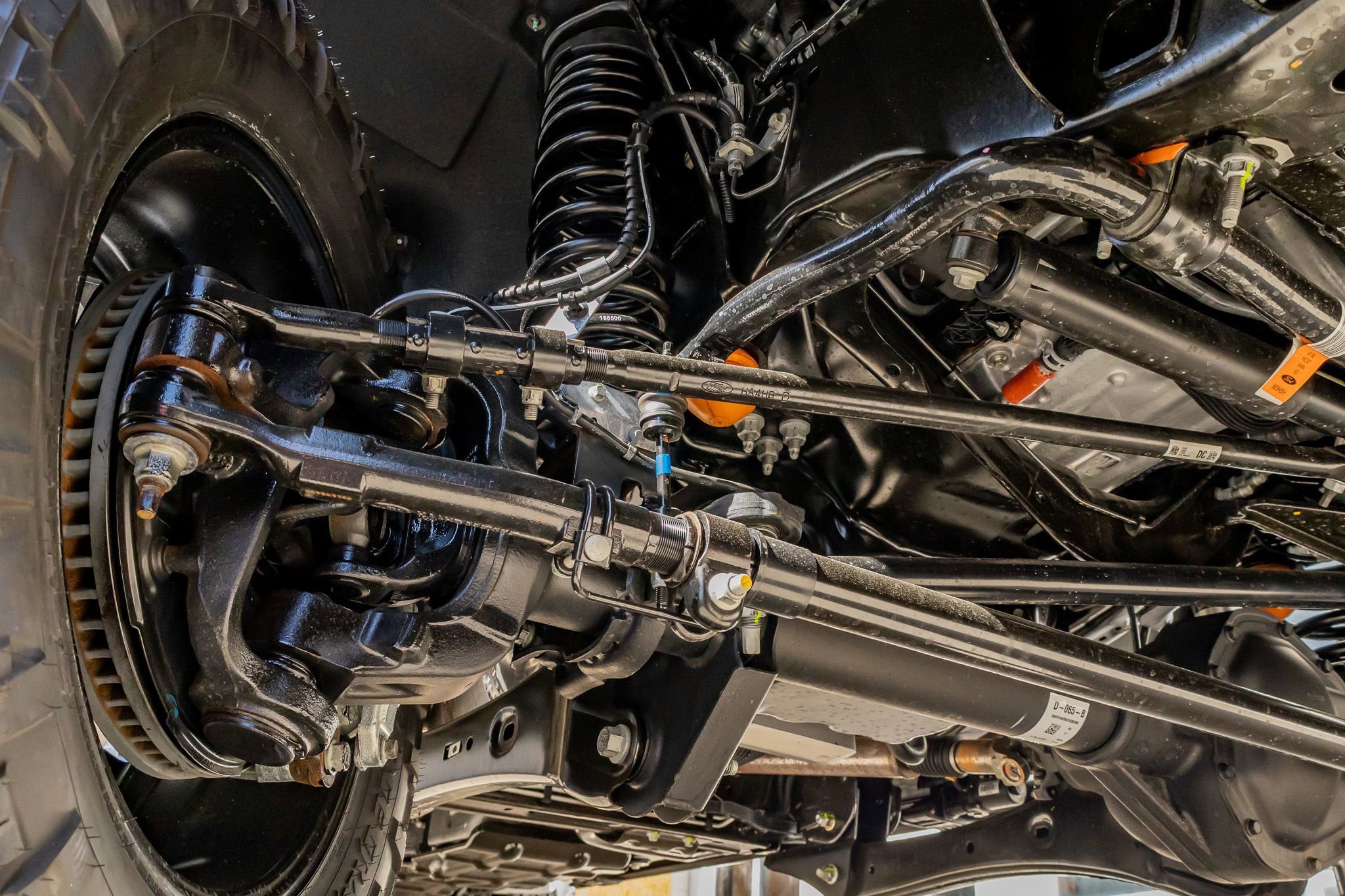 Used 2026 Ford F450 Platinum w/ FX4 Off-Road Package image 14