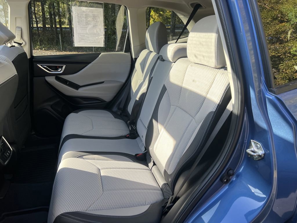 Used 2020 Subaru Forester Premium image 17