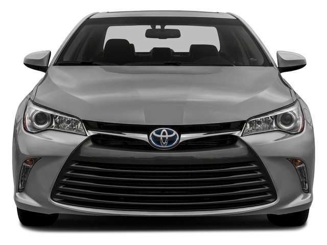 Used 2017 Toyota Camry XLE w/ Moonroof Package FWD image 4