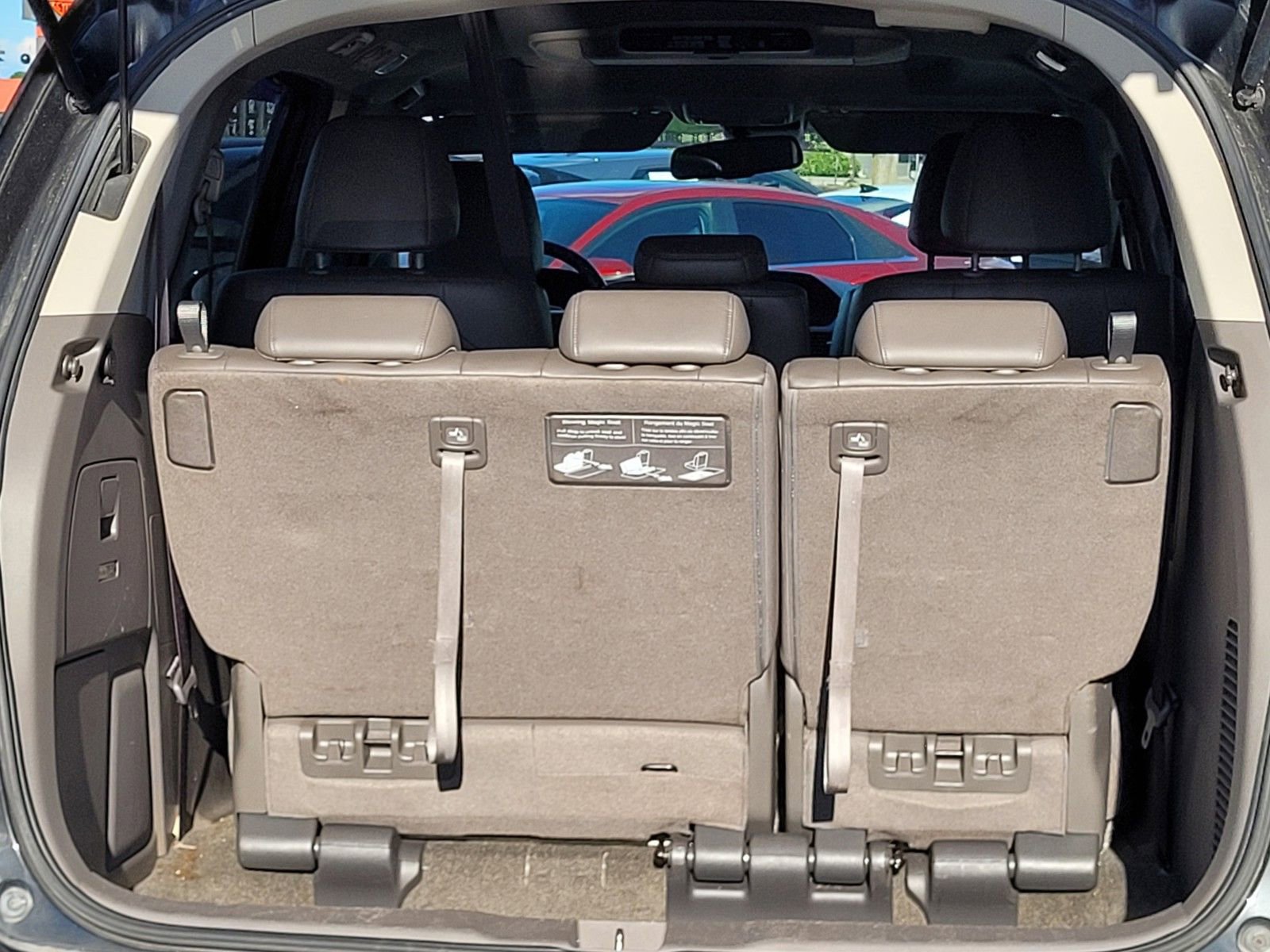 Used 2015 Honda Odyssey Touring Elite image 33