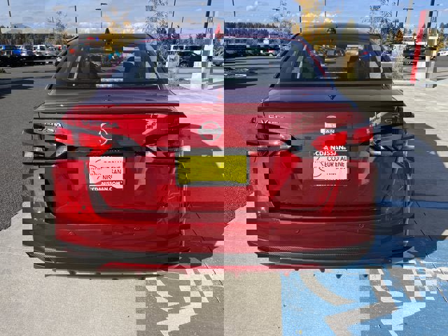 New 2025 Nissan Versa SR image 8