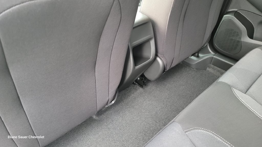 New 2026 Chevrolet Trax LS w/ LS Convenience Package FWD image 26