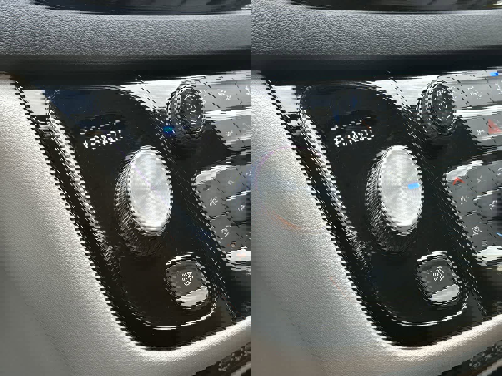 Certified 2024 Chrysler Pacifica Touring-L image 23