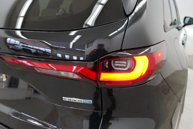 Used 2024 MAZDA CX-90 Plug-In Hybrid w/ Preferred image 46