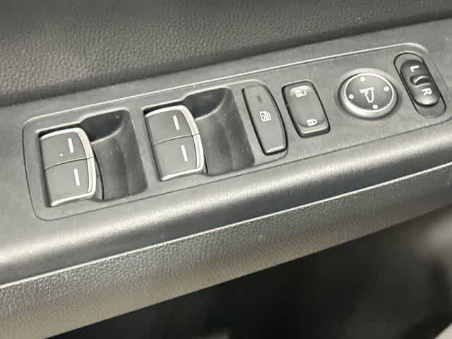 Used 2025 Honda CR-V Sport Touring image 20