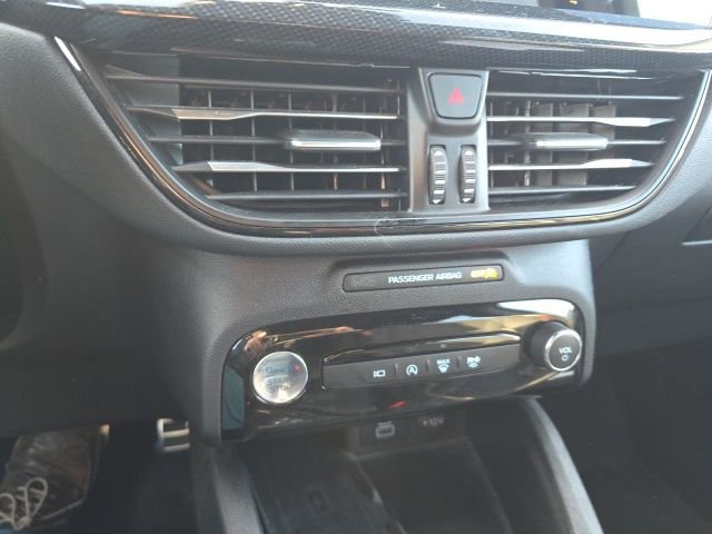 Used 2024 Ford Escape ST-Line Select w/ Tech Pack #2 image 12