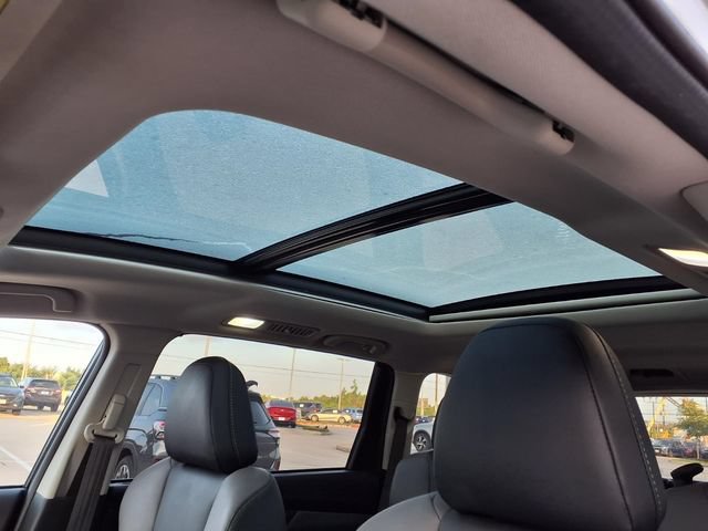 Used 2023 Subaru Ascent Onyx Edition AWD/4WD image 6