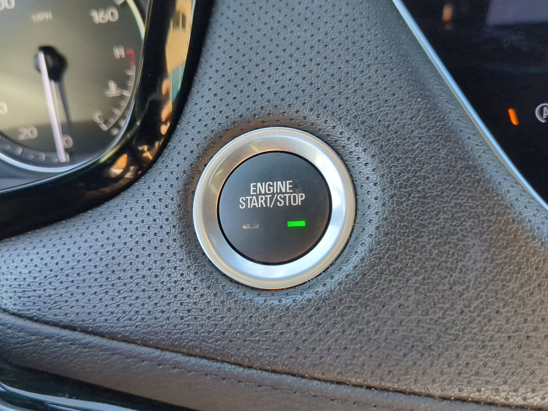 Used 2025 Cadillac XT5 Premium Luxury image 61