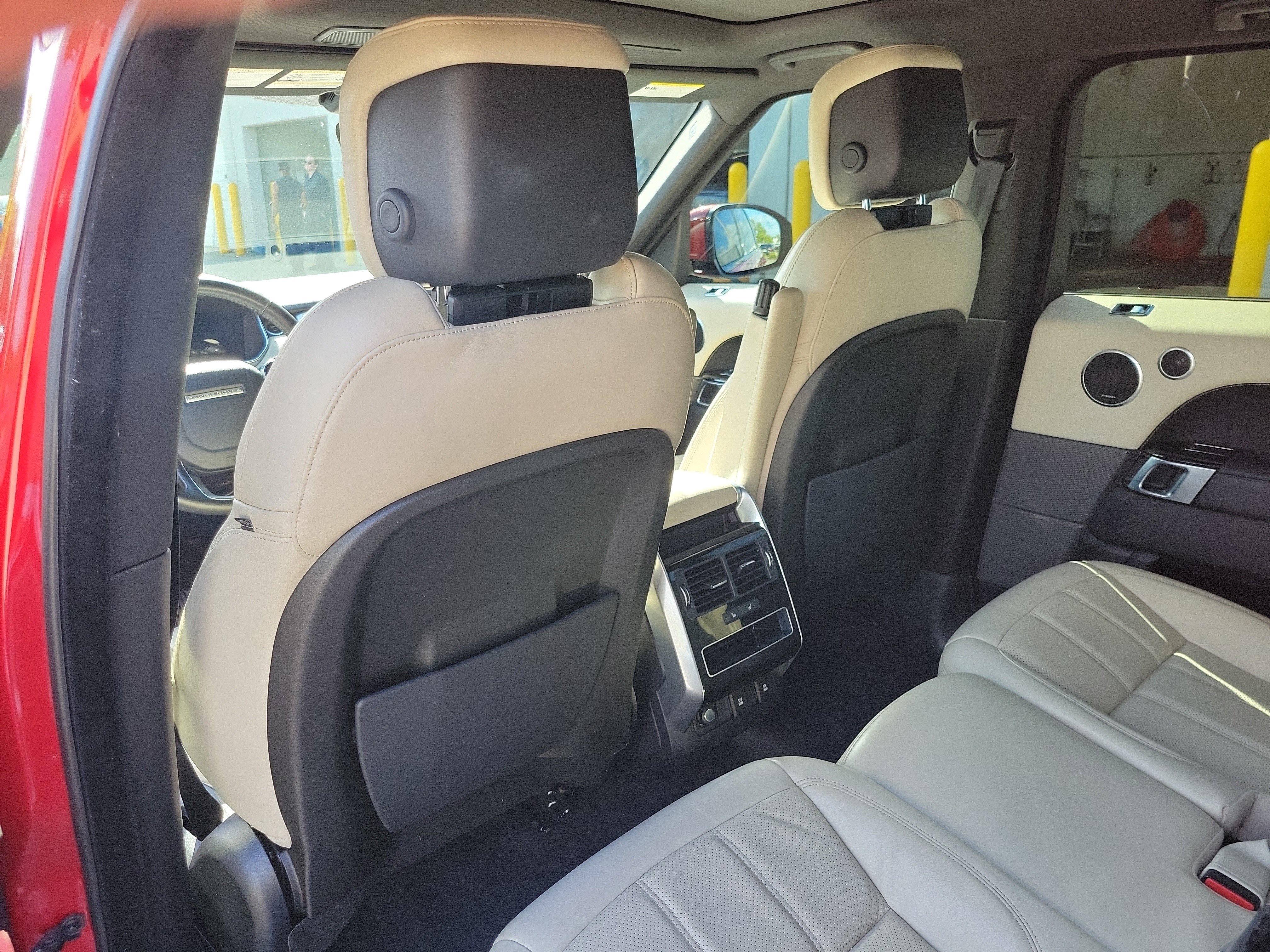 Used 2019 Land Rover Range Rover Sport HSE image 19