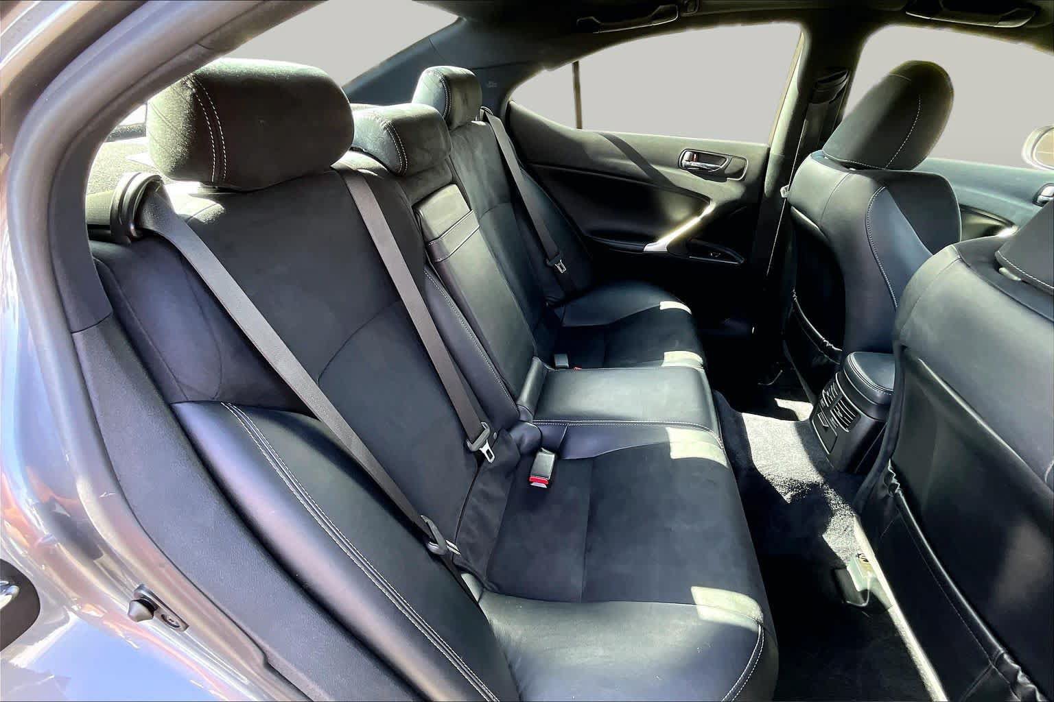 Used 2012 Lexus IS 250 w/ F-Sport Pkg w/Summer Tires RWD image 19