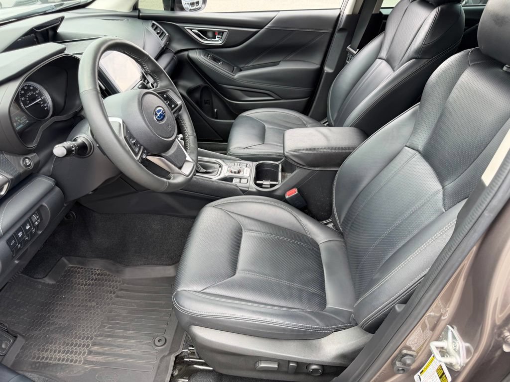 Used 2023 Subaru Forester Touring AWD/4WD image 26