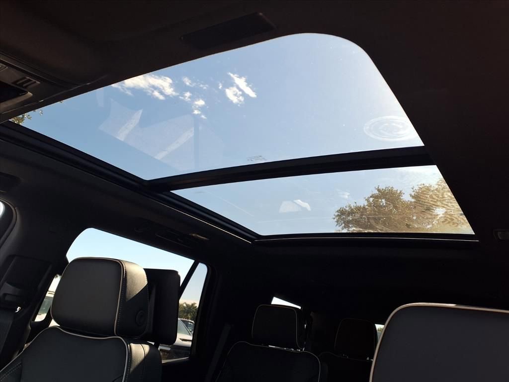 New 2026 Chevrolet Tahoe Premier image 9