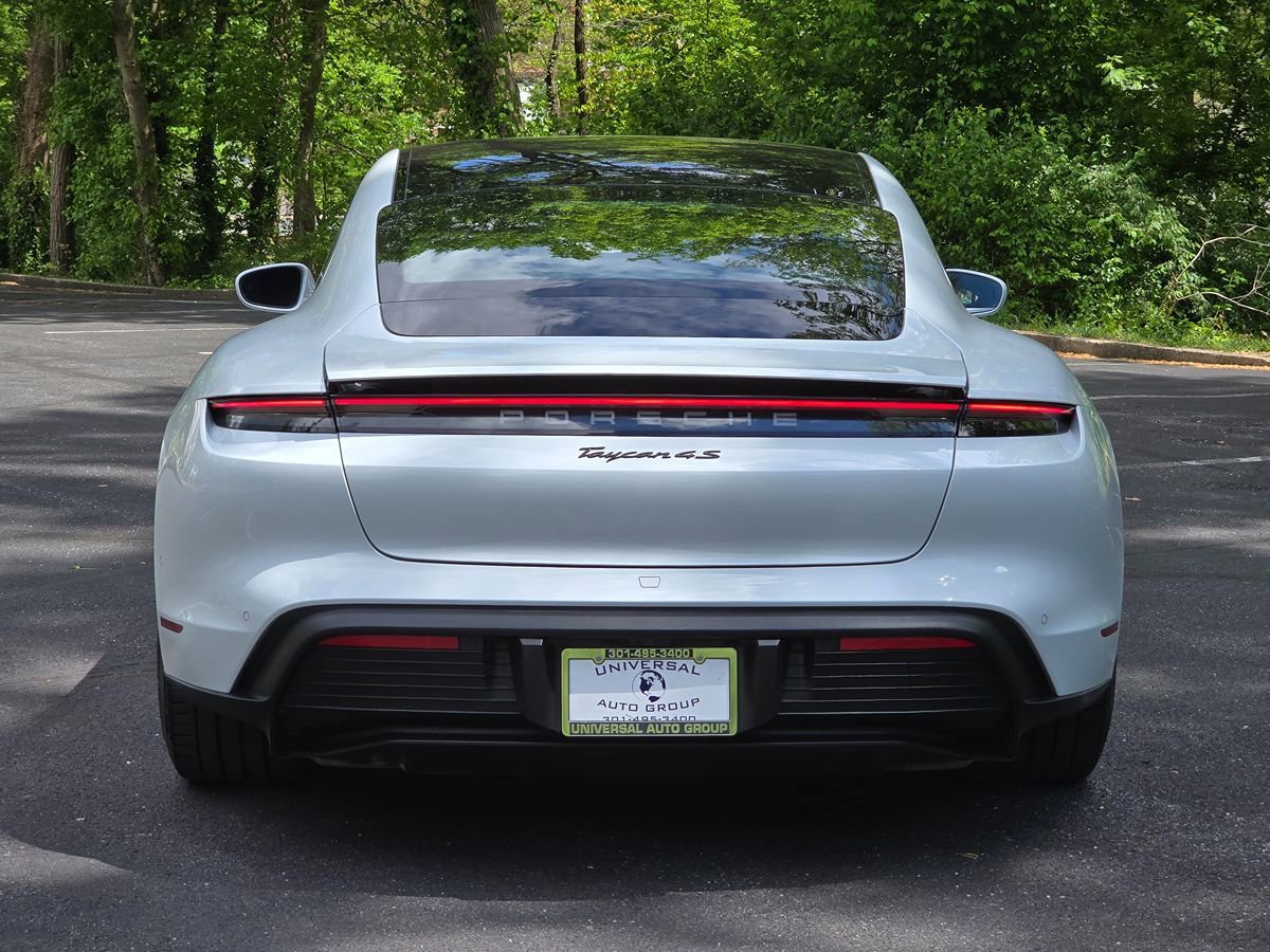 Used 2020 Porsche Taycan 4S w/ Premium Package image 5