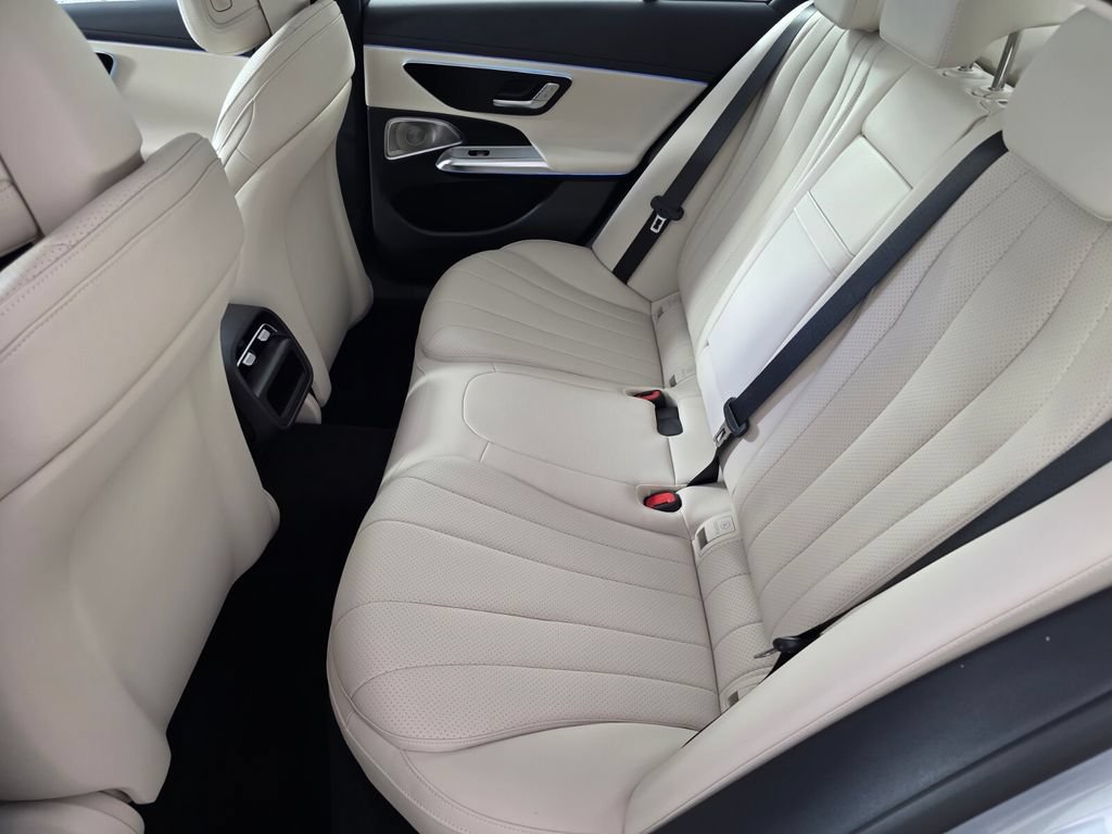 New 2027 Mercedes-Benz E 350 Sedan image 11