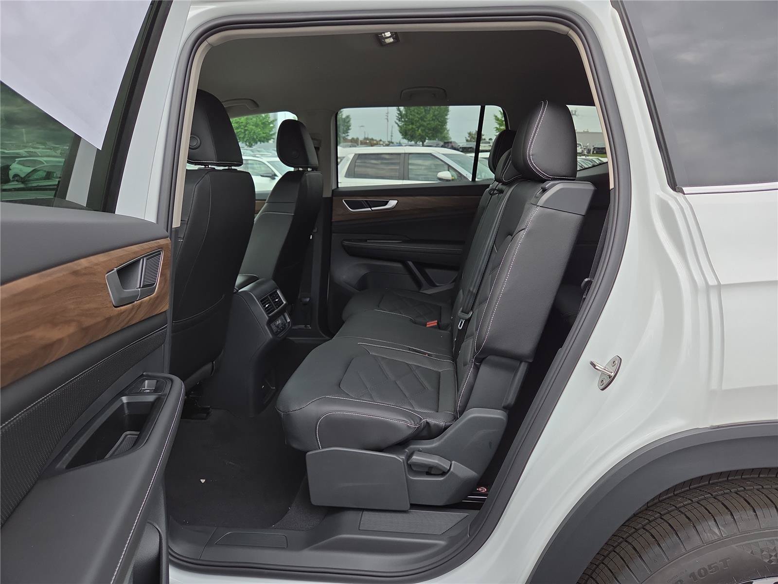 New 2026 Volkswagen Atlas SE AWD/4WD image 21