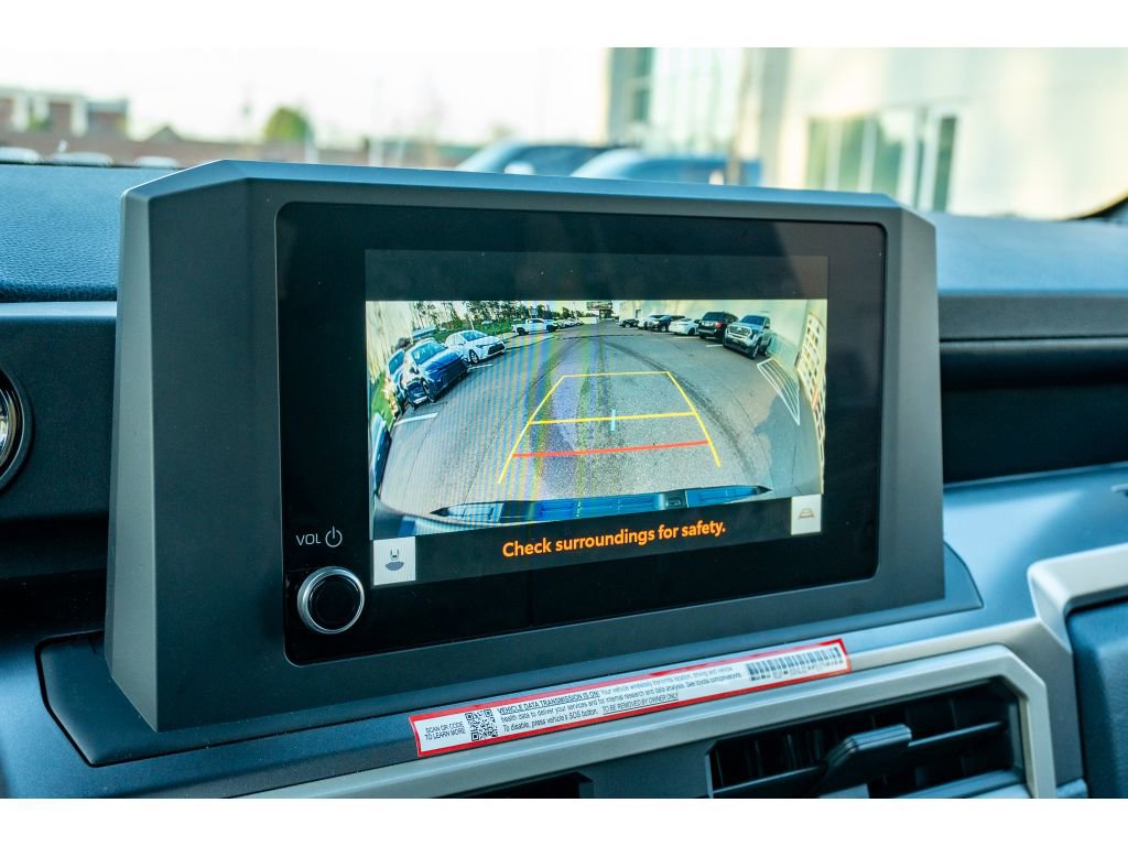 Certified 2025 Toyota Tacoma SR5 AWD/4WD image 21