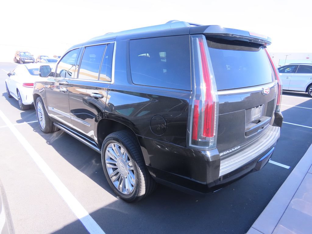 Used 2020 Cadillac Escalade Platinum AWD/4WD image 4