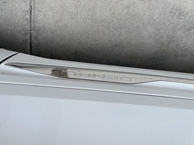 Used 2024 GMC Terrain Denali w/ Denali Premium Package image 22