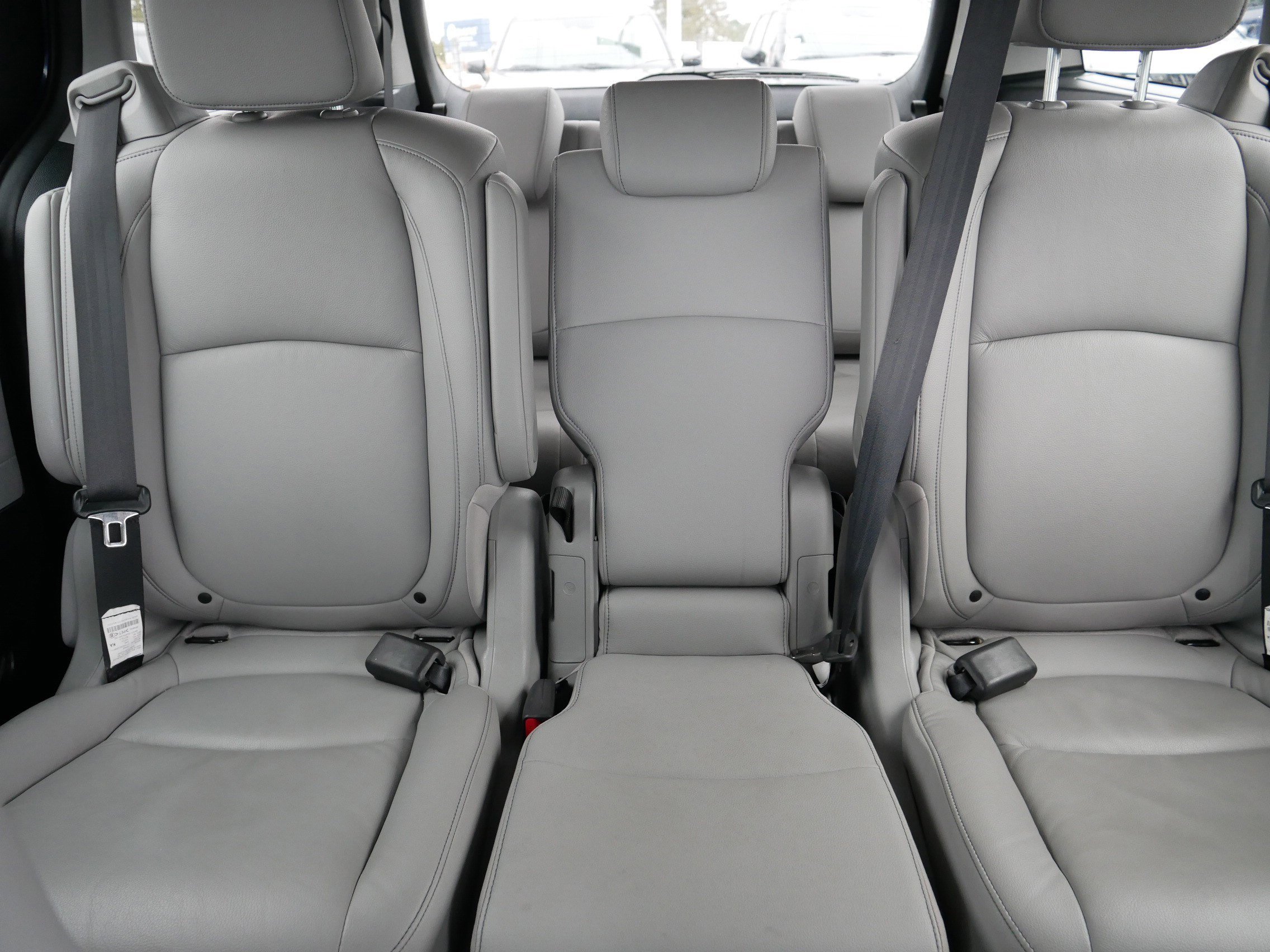 Used 2023 Honda Odyssey EX-L image 13
