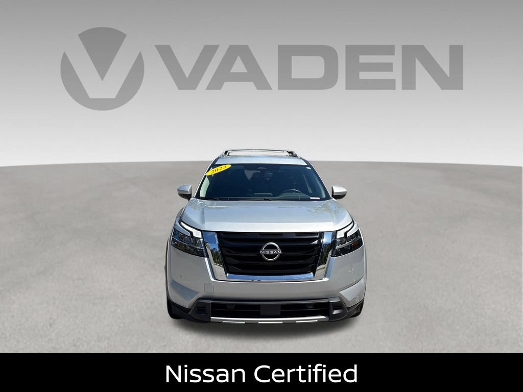Certified 2023 Nissan Pathfinder SL AWD/4WD image 2