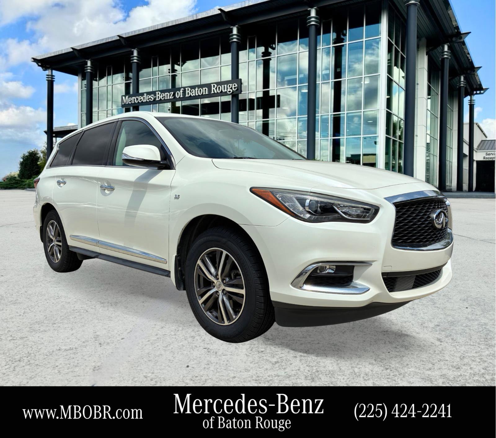 Used 2017 INFINITI QX60 FWD image 1