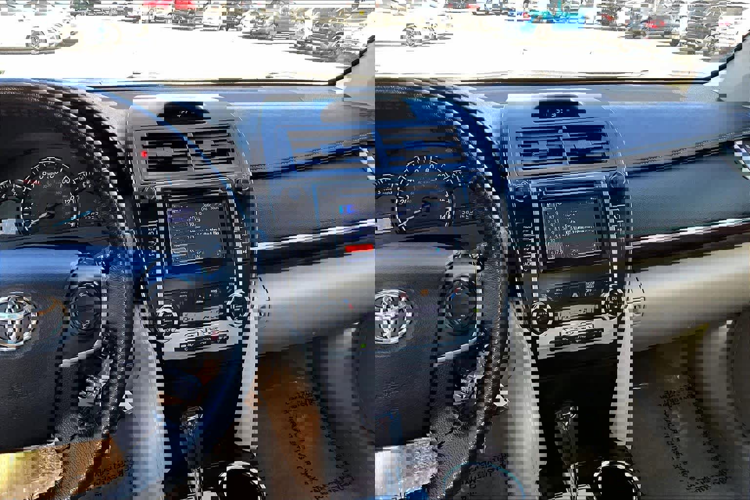 Used 2012 Toyota Camry XLE image 6