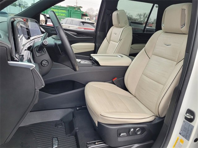 Used 2021 Cadillac Escalade Sport image 8