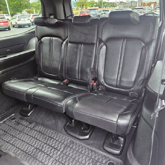 Used 2024 Jeep Wagoneer Series II AWD/4WD image 21