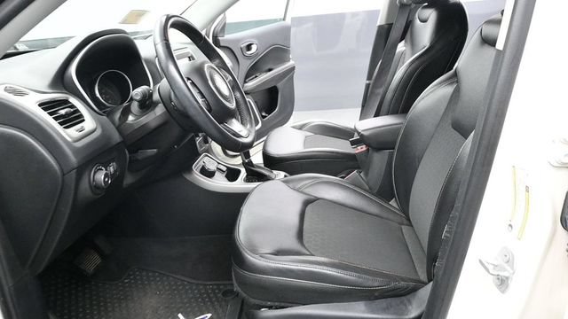 Used 2018 Jeep Compass Latitude w/ Popular Equipment Group AWD/4WD image 33