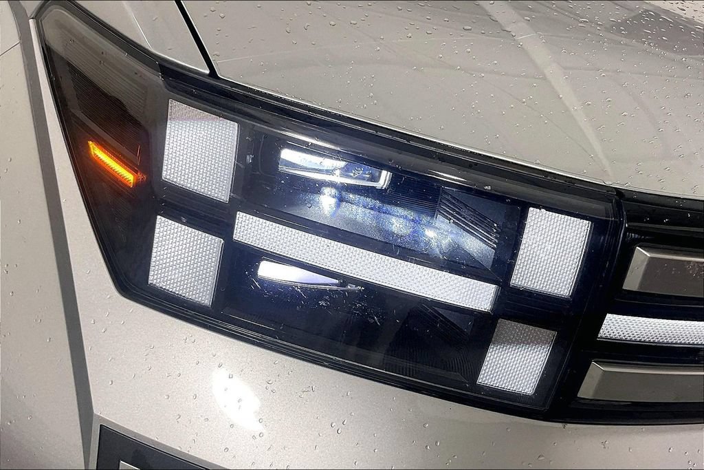 Used 2026 Hyundai Santa Fe SEL FWD image 38