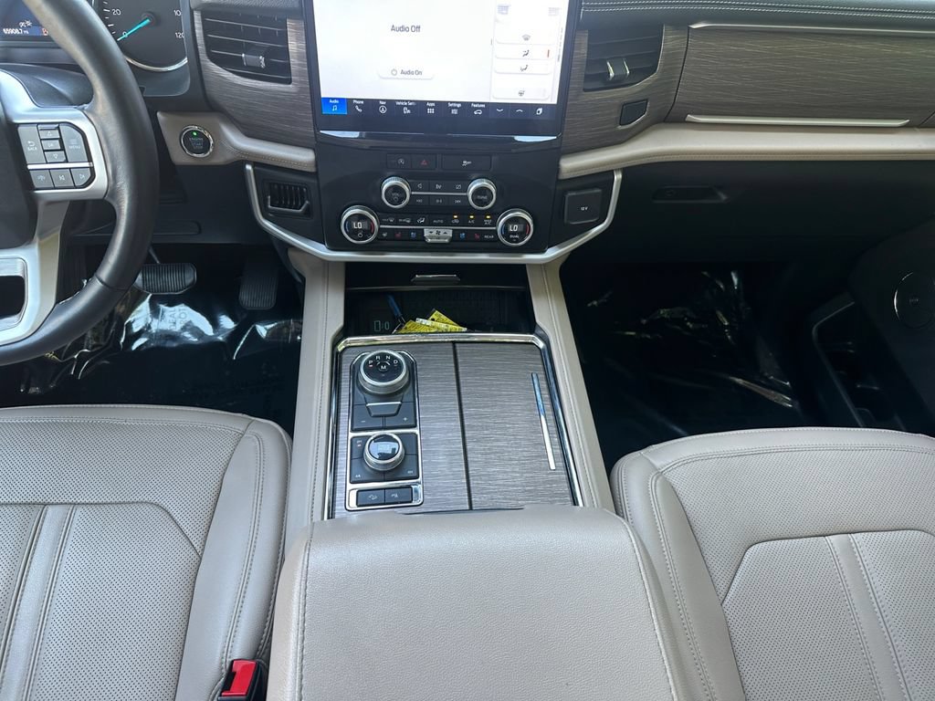 Used 2024 Ford Expedition Max Limited AWD/4WD image 11