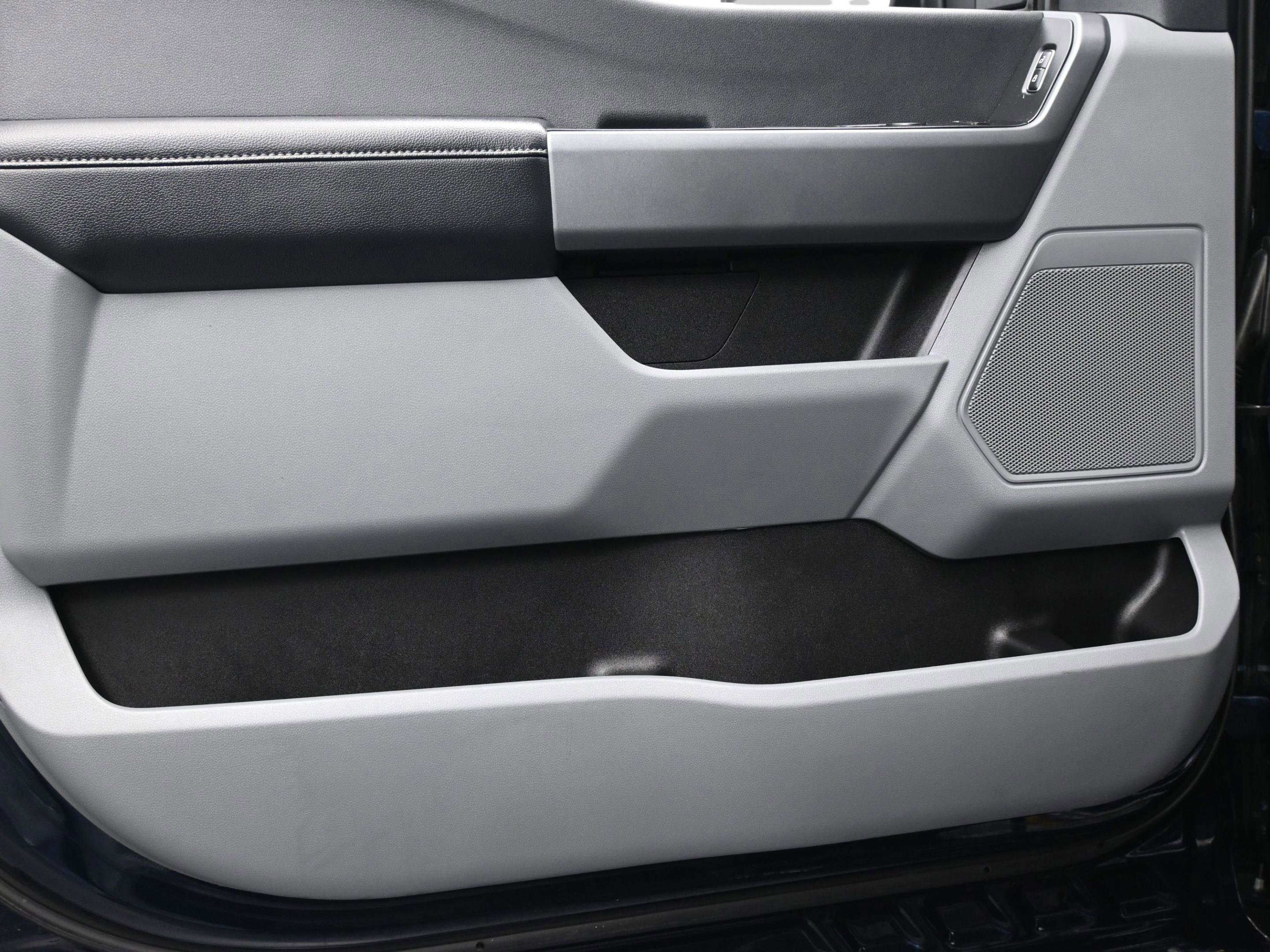 Used 2025 Ford F450 XLT w/ 360-Degree Camera Package image 15