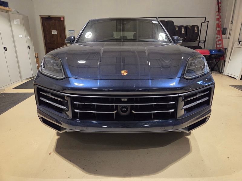 Used 2024 Porsche Cayenne AWD/4WD video 2