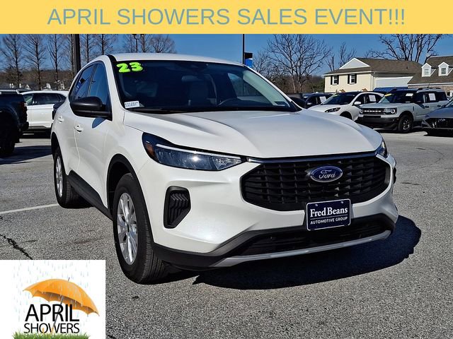 Used 2023 Ford Escape Active AWD/4WD image 2