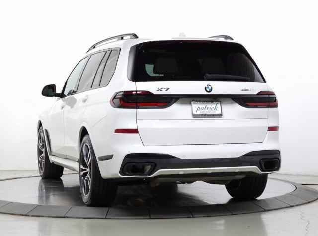 Used 2024 BMW X7 xDrive40i w/ M Sport Package image 6